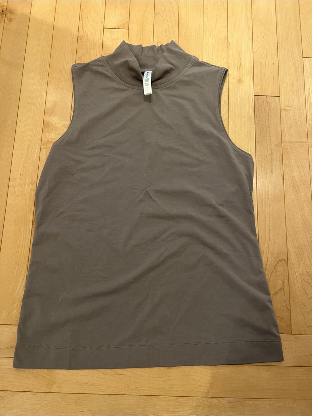 Athleta Sleeveless Mock Neck Tank Top - Taupe Gray Size Medium